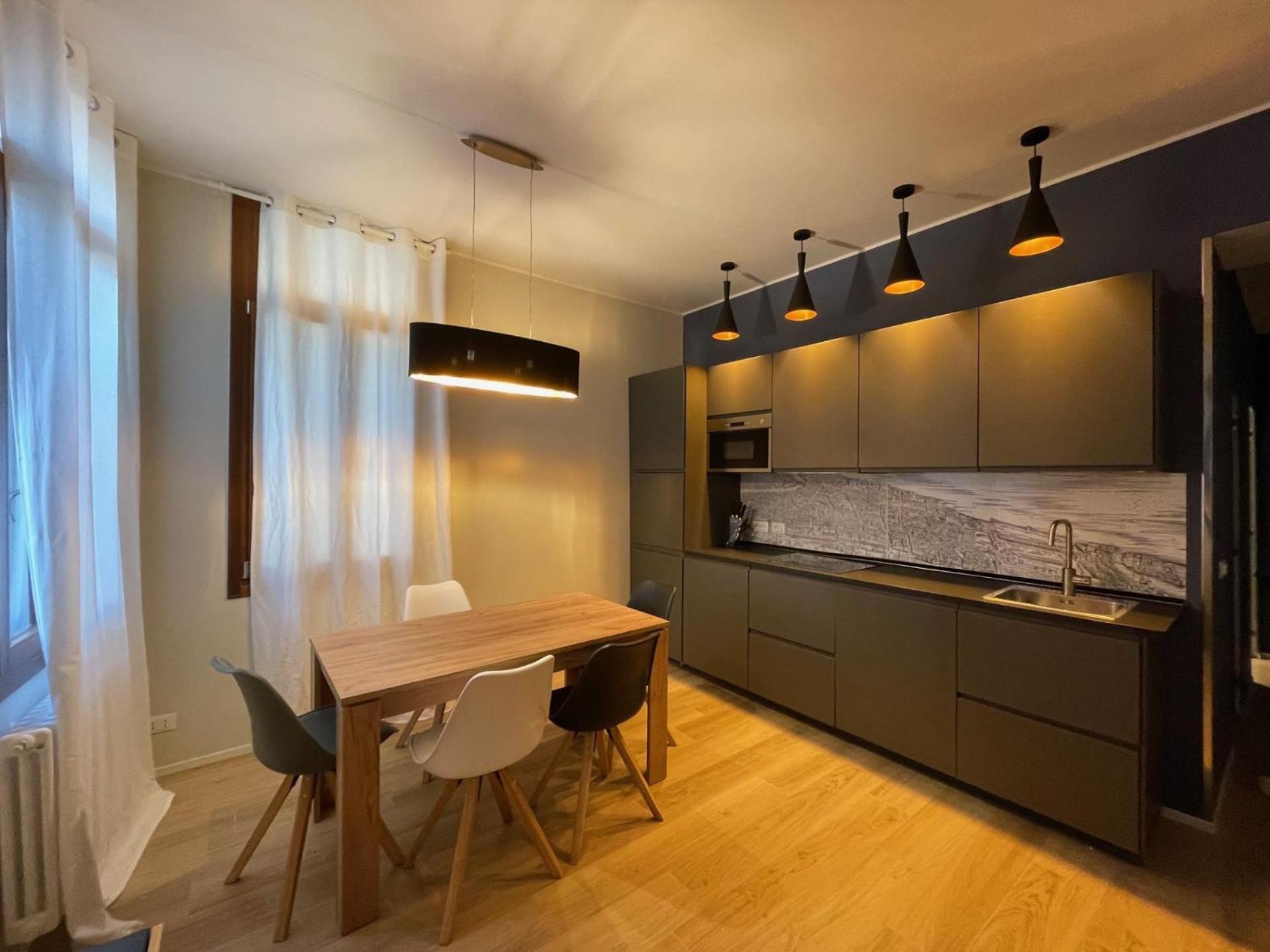 Joy Luxury Suite Barbaria เวนิส ภายนอก รูปภาพ